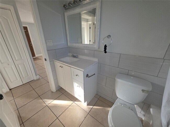 Building Photo - 1344 Wickham Ln