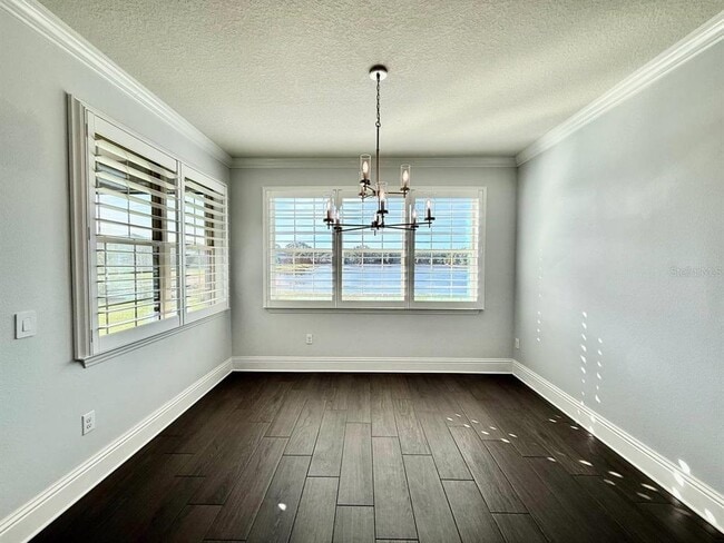 Building Photo - 18824 Birchwood Groves Dr