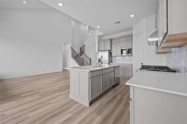 Building Photo - 22119 Shrimp Plant Ln