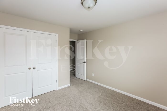 Building Photo - 10720 Rivergate Dr NW