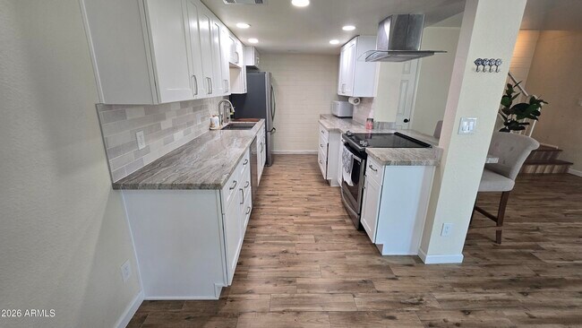 Building Photo - 4236 N 81st St
