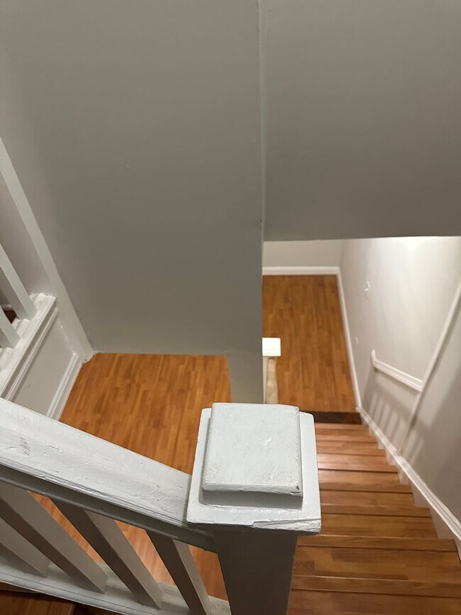 Building Photo - Newly Renovated, Spacious Home! W/D! Partially Finished Basement! Central Air! Available Now!