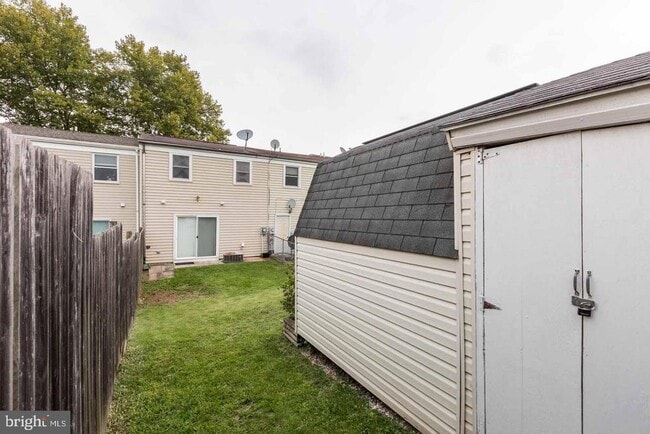 Building Photo - 453 Berry Ct