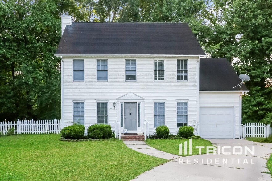 Primary Photo - 714 Meridian Ct SW
