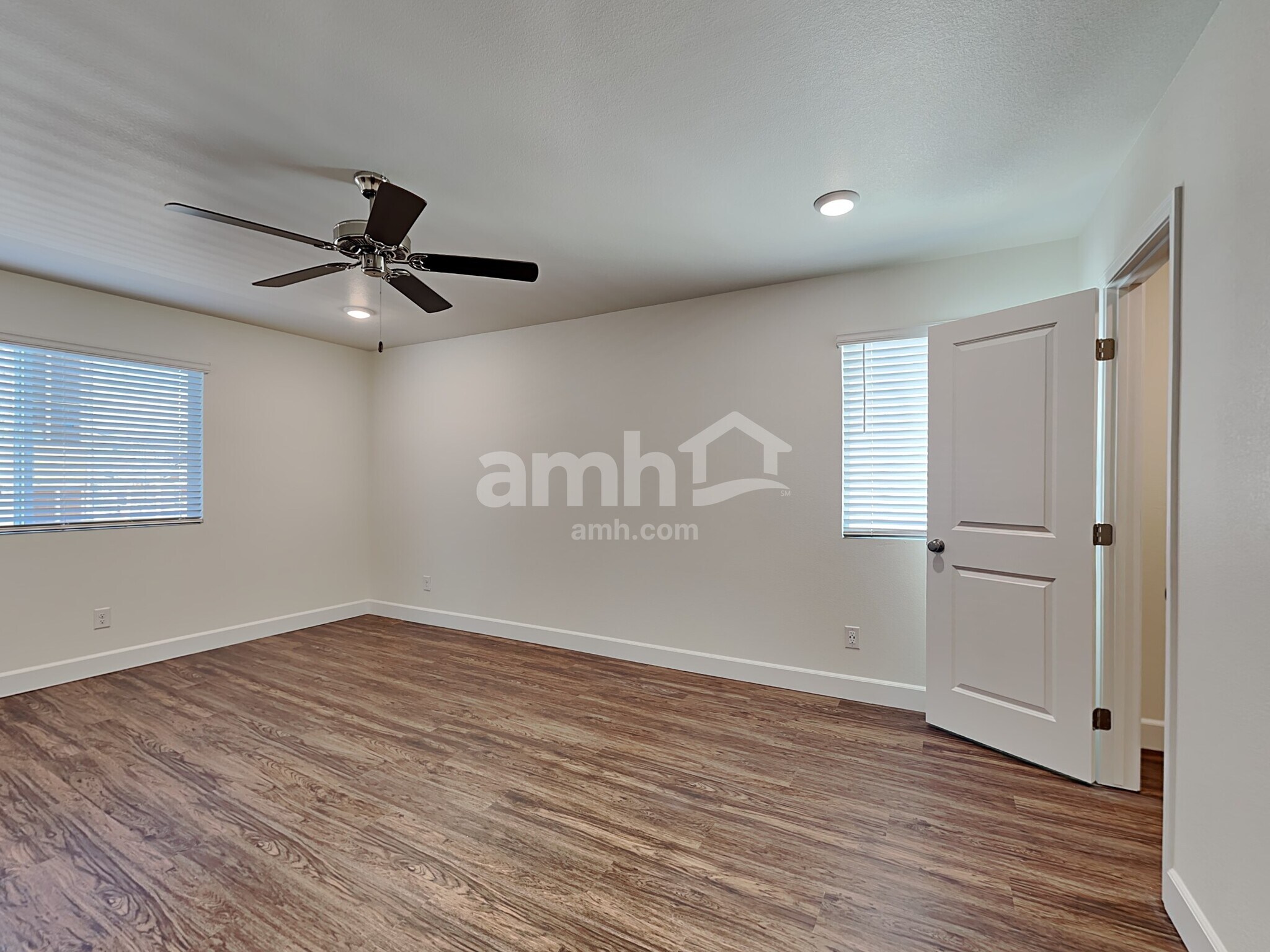 Building Photo - 6135 Theodore St