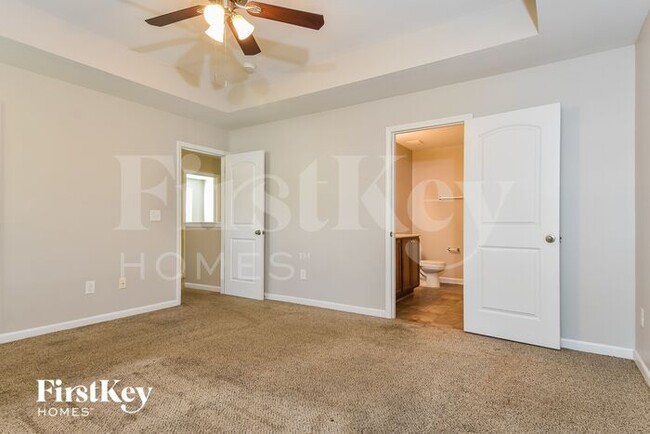 Building Photo - 325 Oferrell St