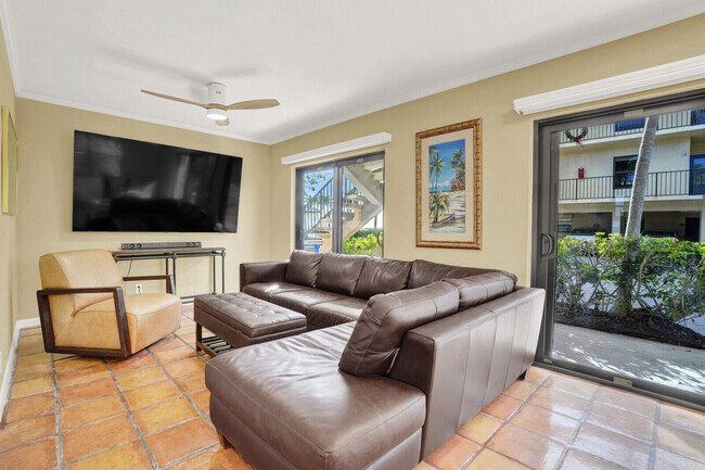 Building Photo - 300 Inlet Way