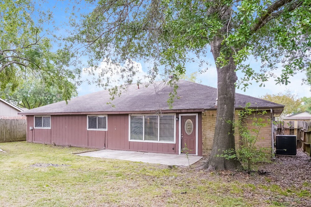 Building Photo - 14135 Barrone Dr