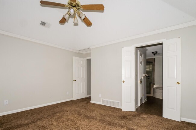 Building Photo - 11536 Ryewood Cove