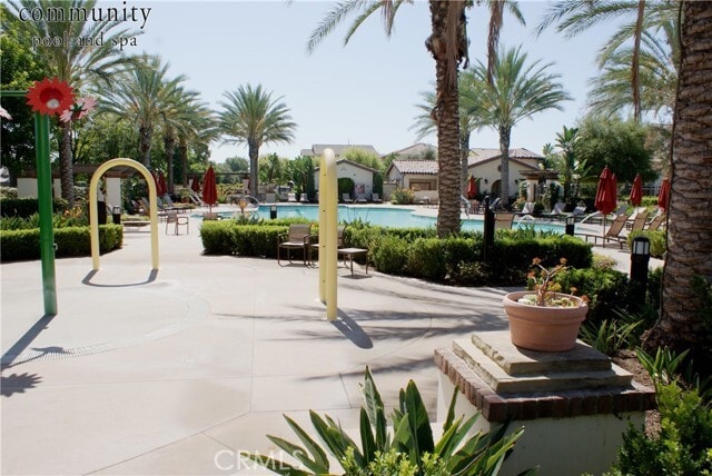 Building Photo - 423 La Floresta Dr