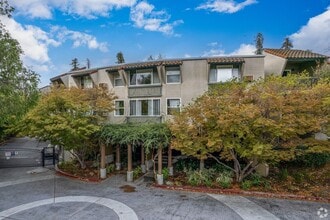 Building Photo - Great Shape Livermore Condo in Sonata Community with many Upgrades.
