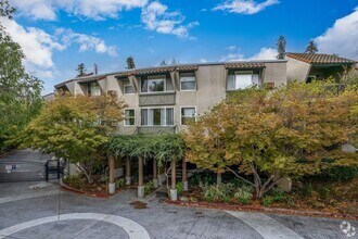 Building Photo - Great Shape Livermore Condo in Sonata Comm...