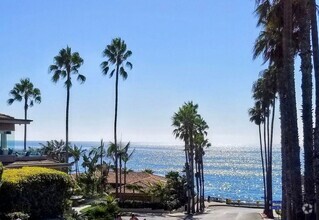 Building Photo - Remodeled 1BR Apartment Steps from Windans...