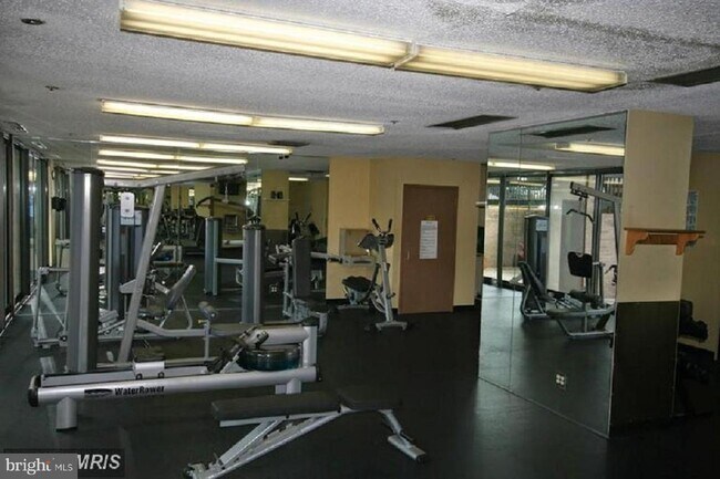 Building Photo - 5505 Seminary Rd