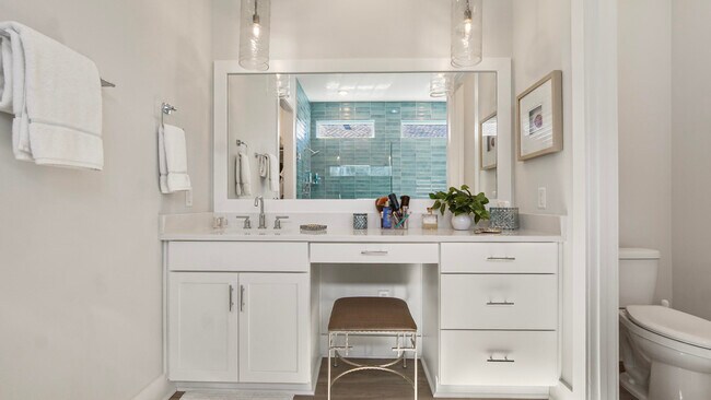 Building Photo - 1866 Pathways Drive