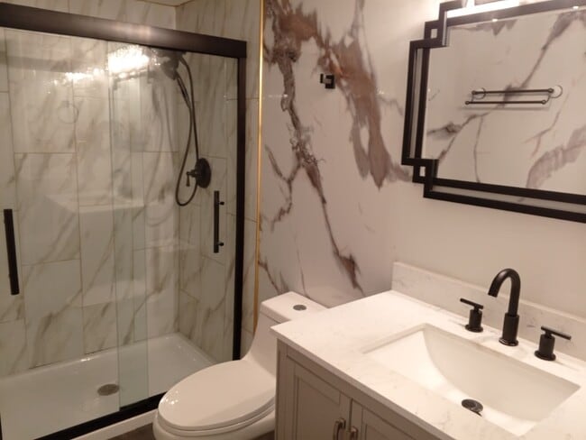 Building Photo - 4N580 Chatham Ct