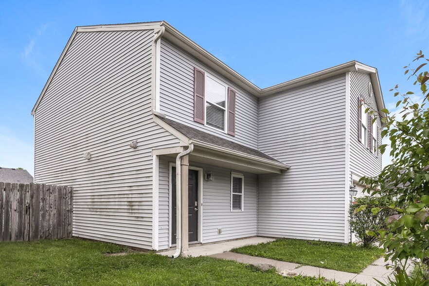 Building Photo - 2371 Summerwood Ln