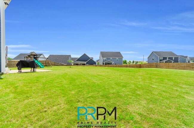 Building Photo - 512 Van Patten Ct