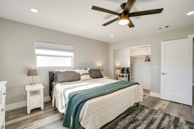 Building Photo - 6372 Otis Rd