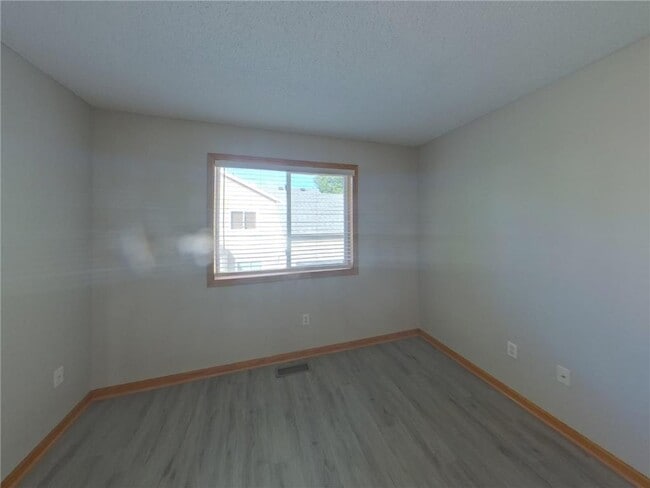 Building Photo - 2094 French Trace Ave