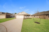 Building Photo - 11717 SW 36th St