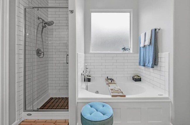 Building Photo - 11103 Canyon Brook Ct