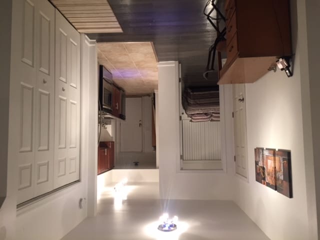 Building Photo - 1 Downing Pl NE