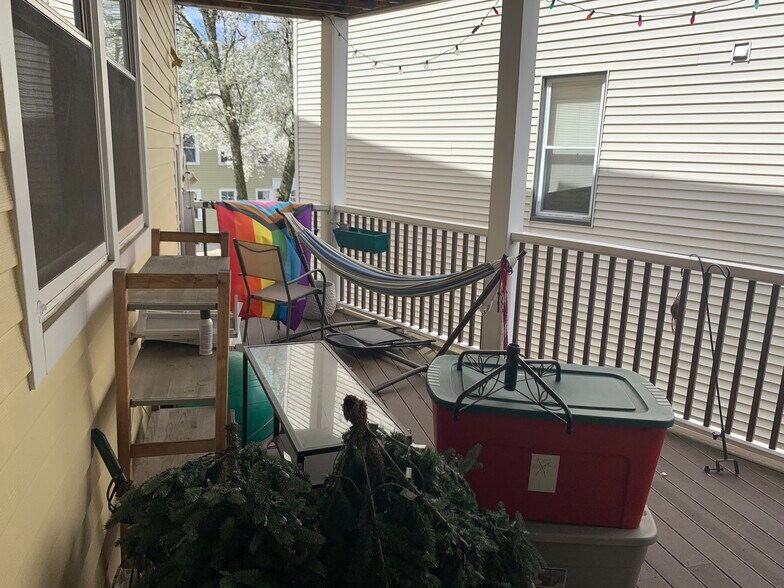 Building Photo - 56 Portsmouth St