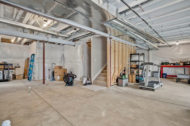 Building Photo - 7363 S Scottsburg Way