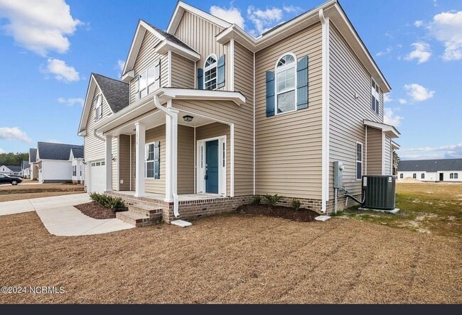 Building Photo - 2519 Dakota Dr