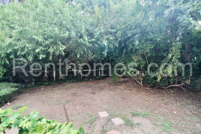 Building Photo - 13744 Fairgate Dr