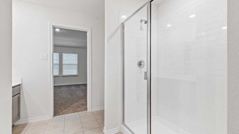 Building Photo - 2717 Phelps Dr