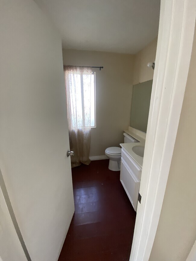 Building Photo - 16502 Mango Way