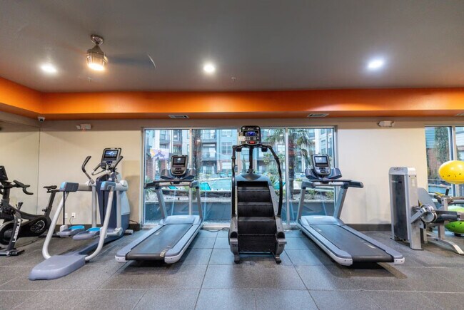 Building Photo - 2901 Indiana St