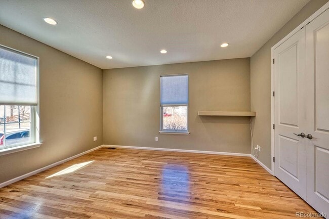 Building Photo - 9928 Olathe St