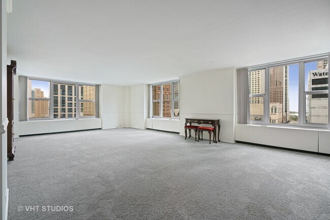 Building Photo - 777 N Michigan Ave