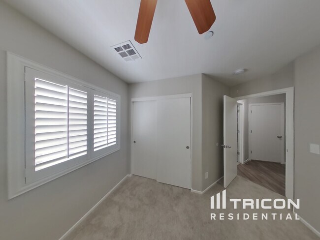 Building Photo - 9164 Obtainable Ct