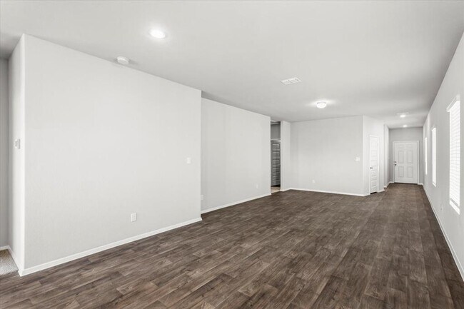 Building Photo - 2609 Derwent Dr