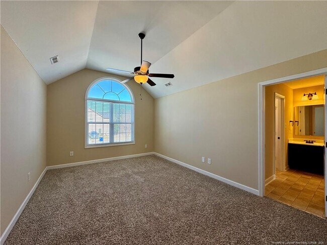 Building Photo - 119 Wedgefield Dr