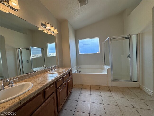 Building Photo - 6470 Aether St