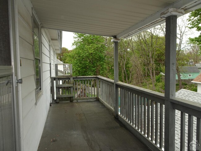 Building Photo - 32 Parkwood Blvd