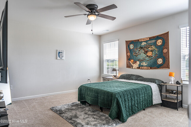 Building Photo - 3024 Paradise Way