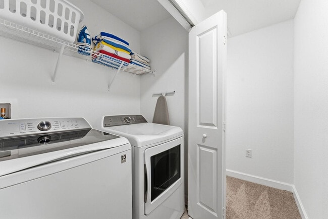 Building Photo - 4224 Paragraph Dr