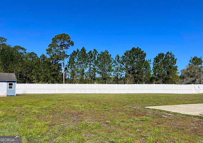 Building Photo - 435 Creekside Dr