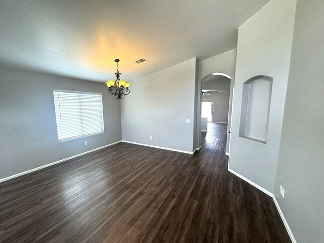 Building Photo - Spacious 3 bedroom 2 bath home in Circle Cross Ranch - San Tan Valley