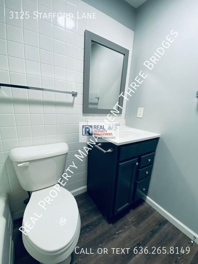 Building Photo - 3125 Stafford Ln