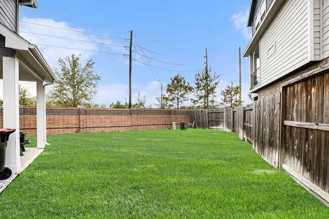 Building Photo - 7603 Green Bulrush Wy
