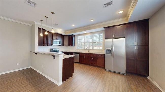 Building Photo - 2011 Harvey Mitchell Pkwy S