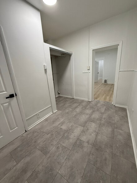 Building Photo - 1850 E Allegheny Ave