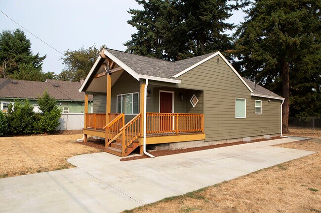 Building Photo - 13107 SE Division St